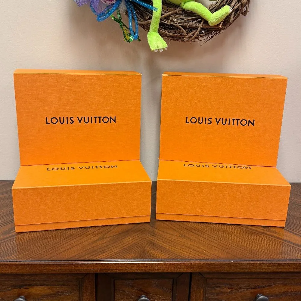 Louis Vuitton Orange Magnetic Gift Boxes (Lot of 4, Large) - Picture 1 of 12